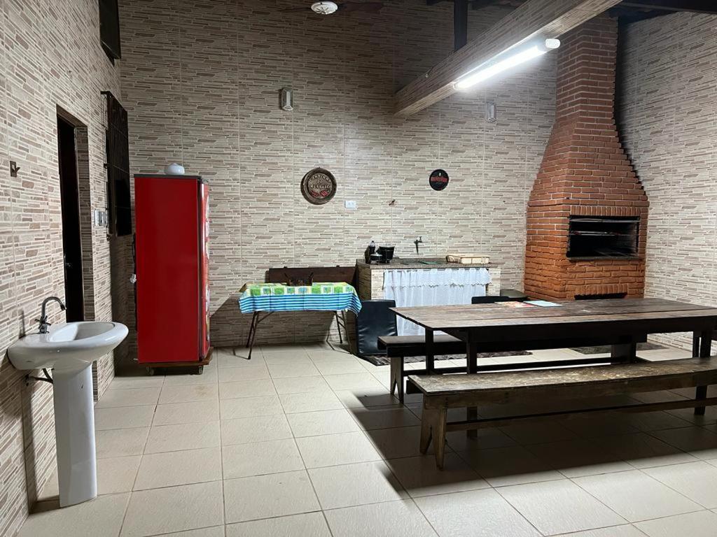 Casa Para Alugar Em Bertioga - Piscina, Wifi E Churrasqueira Экстерьер фото
